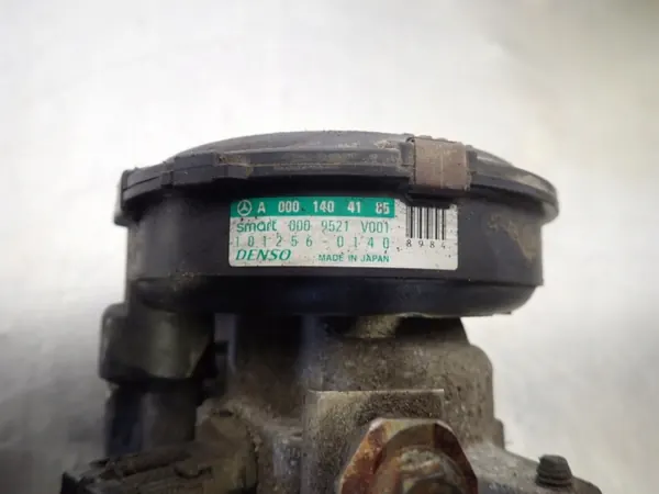Pompe à air secondaire OEM A0001404185 pour Smart image 3