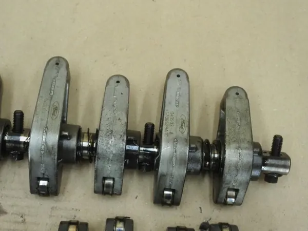 Taqués válvula Ford OE OEM KLAWIATURA ZAWOROWA image 3