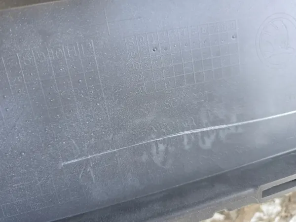 Skoda Scala etupuskuri OEM 657807221 Q12 image 7