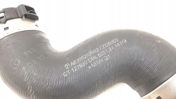 Intercooler-slang Mercedes-Benz Vito Viano 2012 A6395282982 image 4