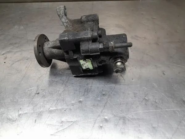 Bomba de direção assistida BMW 7 E38 2106384T image 3