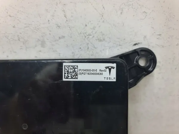Contrôleur Porte Avant Droit Tesla X OEM 1043900-10-E image 5