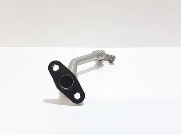 BMW F10 M5 F12 M6 E70 E71 Oljeturbo Rör image 4