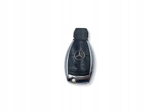 Mercedes-avain OEM UHP2233 - 3 Näppäintä Hopea image 2