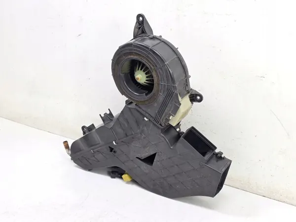 OEM A6398300161KZ 2K Caja Calefactor Trasera image 5