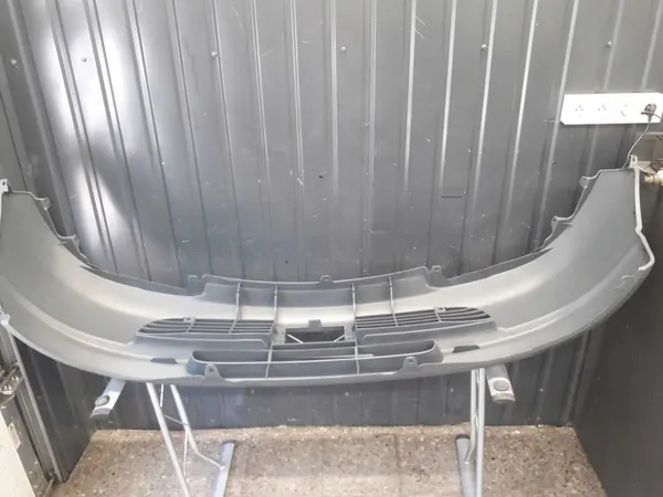 Paraurti anteriore Toyota Hiace 96r OEM 52119-26150 image 9