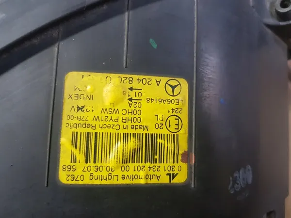 MERCEDES W204 Voor Links Koplamp Europa image 4