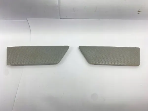 Tapón de panel lateral OEM SDV104219 para Mercedes W126 image 2