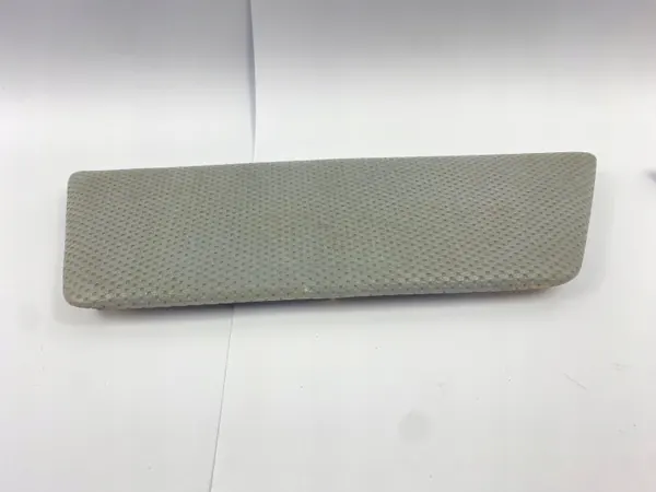 Tapón de panel lateral OEM SDV104219 para Mercedes W126 image 3