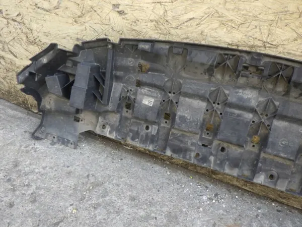Ford Kuga MK2 puskurilevyn kansi OEM FV44-A8B384-A image 5