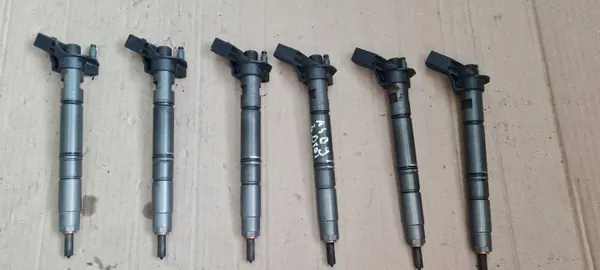 Inyector OEM 059130277CR para Audi A6 C7 3.0 TDI image 2