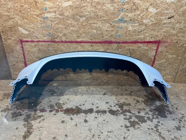 Paraurti posteriore Tesla Model Y 2020-2025 image 6