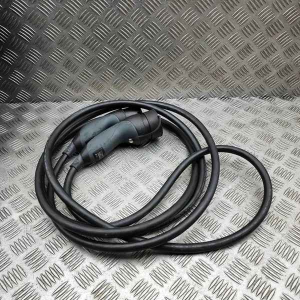 Battery Charging Cable MERCEDES-BENZ EQB A0005832505 image 4