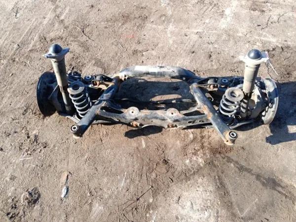 OEM Wrakowisko-27812- Hinterachsschwinge image 2