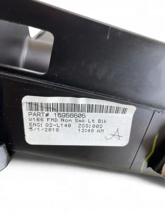OEM M20387 Voorste bekerhouder voor Mercedes GLE W166 image 7