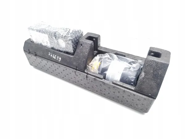 Ssangyong Musso Renkaanpumppu OEM 09230-38001 image 3