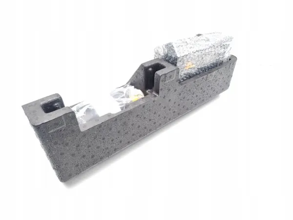 Ssangyong Musso Renkaanpumppu OEM 09230-38001 image 4