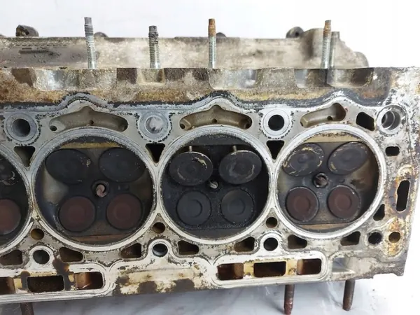 OEM 9636076010 Cabeça do Motor para Peugeot 307 image 3