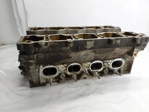 OEM 9636076010 Cabeça do Motor para Peugeot 307 image 8