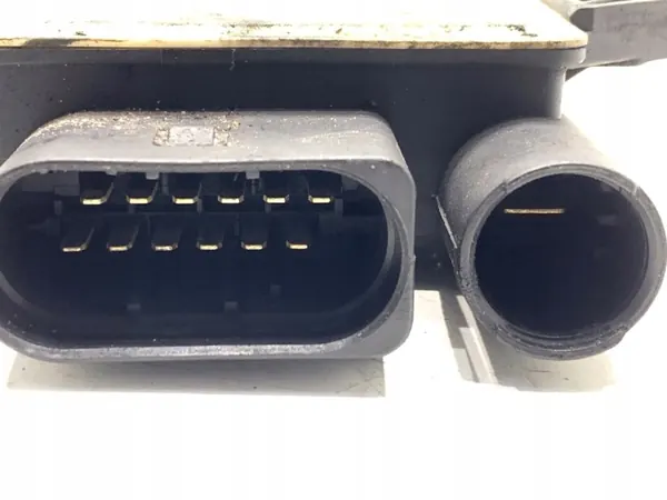 Hehkutulpparele OEM LORK-845-31579 Mercedes S212 image 4