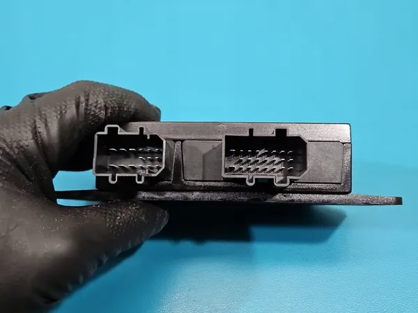 Módulo de Controle de Conforto VW Passat B5 - 1J0959799J 5DK007954-00 image 4