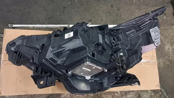 Oikea etu Full LED -ajovalot Renault Clio V 260109379R image 4