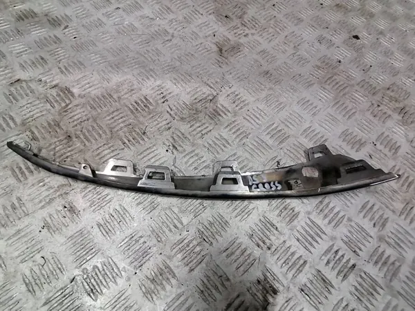 DS3 CROSSBACK Acabamento de Para-choque Dianteiro Direito image 3