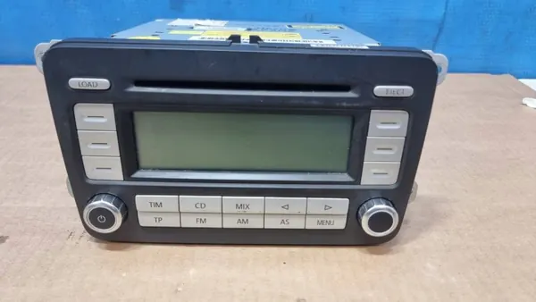 Radio CD OEM 7646288360 para VW Golf V image 2