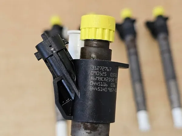 Injektorsats Volvo XC60 XC70 V70 S80 V60 S60 2.0 D3 2.4 D5 image 2