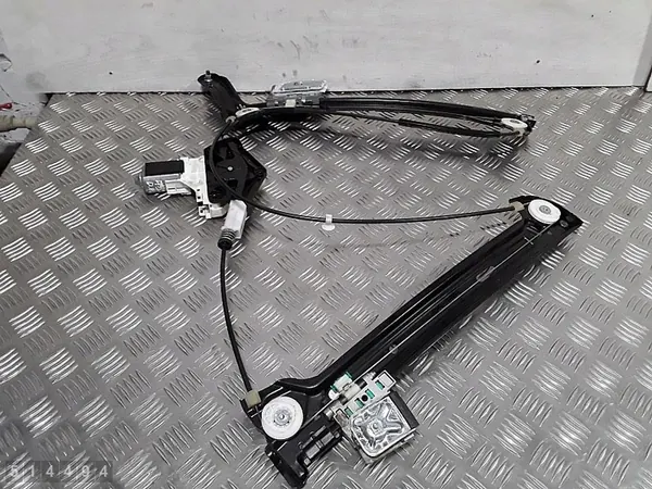 Raamregelaar Audi A5 2016 8t0837462d image 6