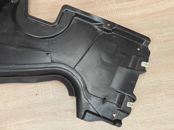 Escudo subchassi traseiro esquerdo BMW G30 OEM 7340789 image 6