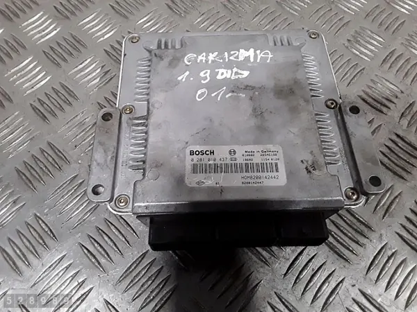 2001 Mitsubishi Carisma ECU 1900did HOM8200142442 image 3