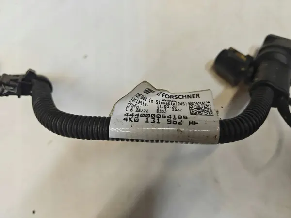 Audi AdBlue-letku OEM 4K0131962AF A6 A7 4K:lle image 4