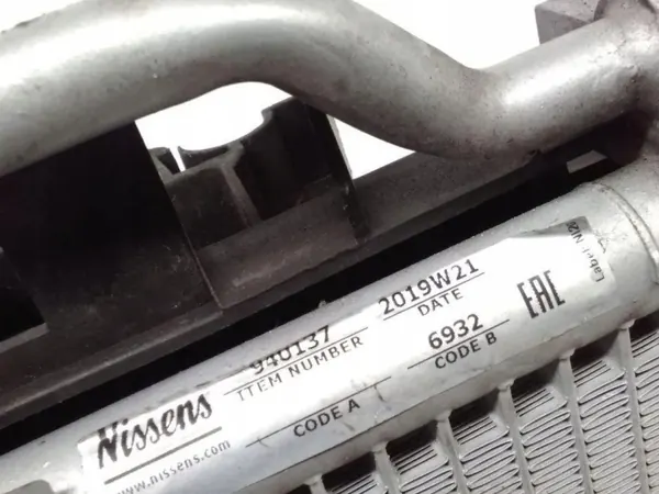 Begagnad AC-kondensor OEM 940137 för Mercedes-Benz S W221 image 3