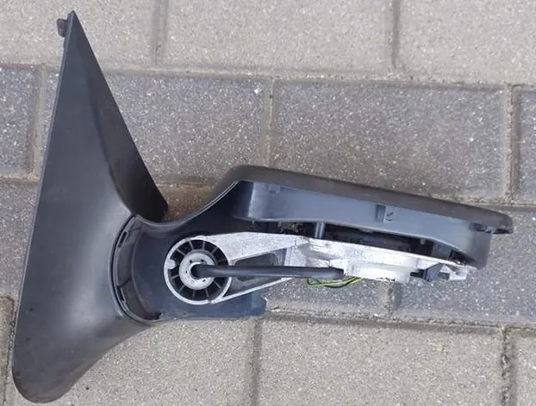 VASEN PUOLEINEN SÄHKÖMIRROR OPEL ASTRA H 03-09 LÄMMITETTY image 2