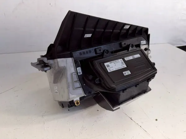 Pantalla Head-Up OEM 89B919617D para Audi Q4 e-tron image 10