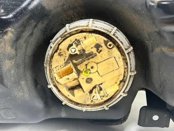 FIAT 500 07- 1.3 MULTIJET Bränsletank 51893418 Pump 51856923 image 5