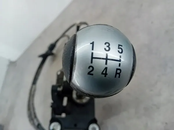 Selector de marchas OEM 4M5R-7C453-DA para Ford Focus MK2 1.4 image 3
