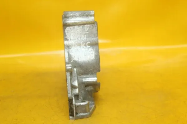 VEDANTE VW GOLF V 1.9 1.6 2.0 TDI OEM 038103153D image 4