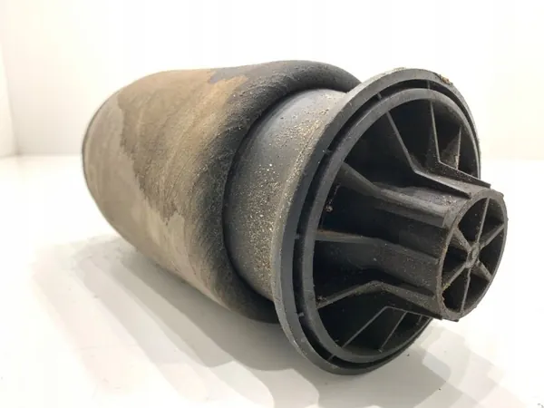 Ilmajousi takaoikea OEM R310716401 Mercedes GLE image 3