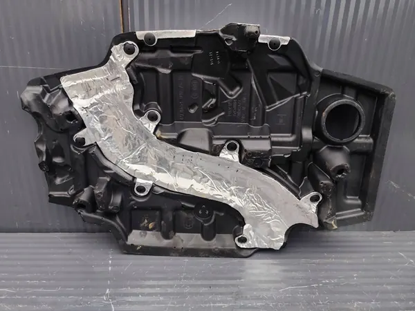 Moottorin Suojus Mercedes W177 180 CDI A6540107610 image 2