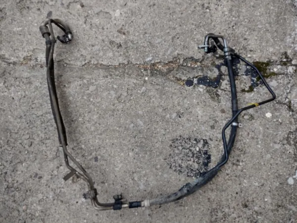 FORD MONDEO MK4 2.0 TDCI Ohjausletku OEM image 2