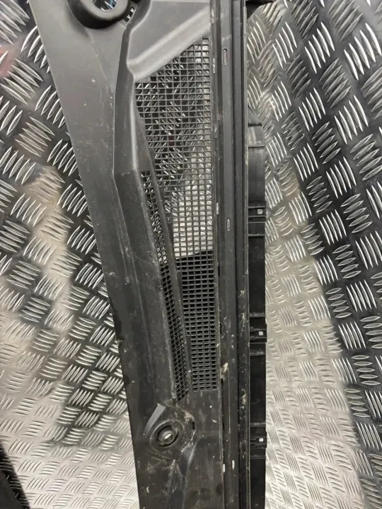 Junta de parabrisas OEM 668115282R para Renault Arkana image 3