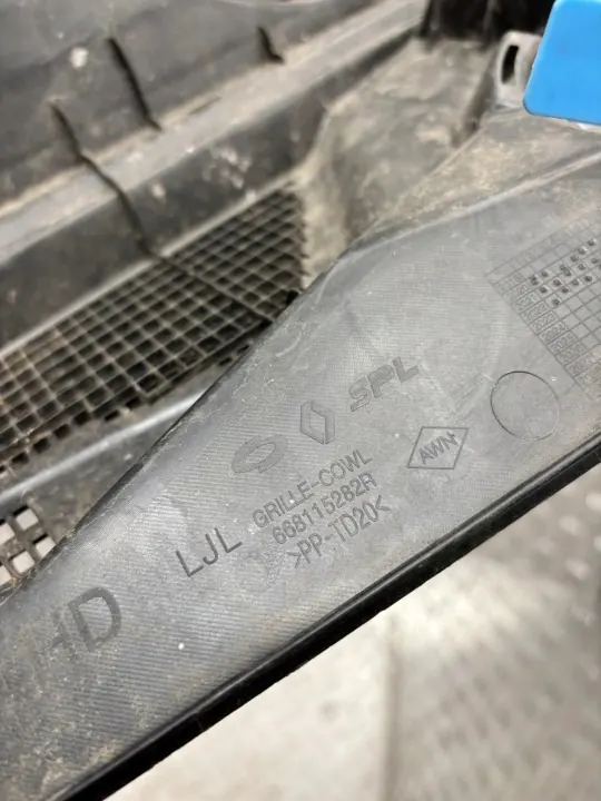 Junta de parabrisas OEM 668115282R para Renault Arkana image 6