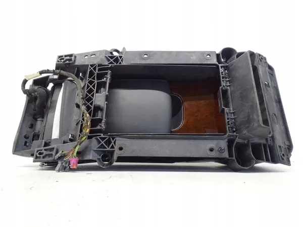 Tunnel-Armlehne hinten OEM 4H0885076K Audi A8 S8 D4 image 4