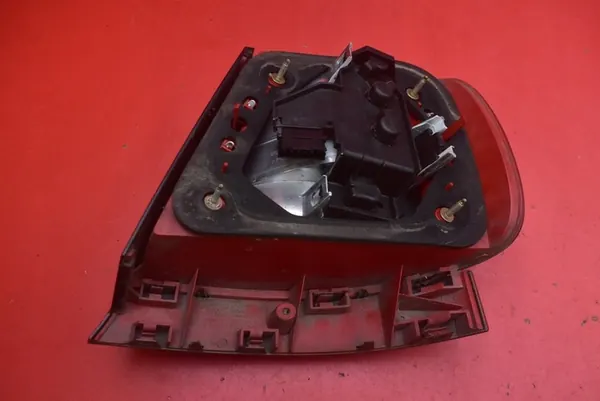 Lámpara Trasera Izquierda Audi A4 B5 Sedan 94-99 8D0945095D image 2