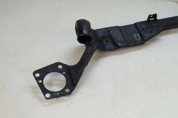 Viga de parachoques intercooler OEM 8E0199521ED usado image 5