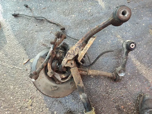 Snodo di sterzo anteriore Mercedes-Benz 380 560SEC C126 image 5