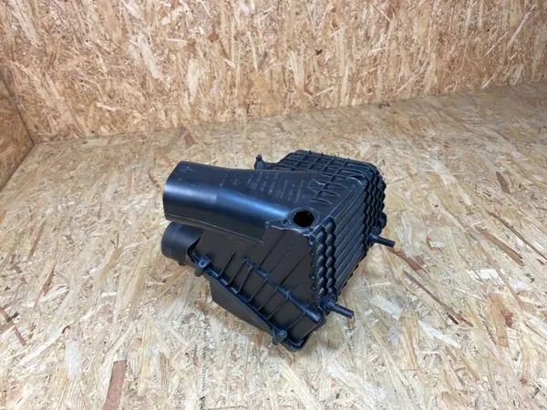 Luftfiltergehäuse OEM 165009078R Renault Trafic III image 6