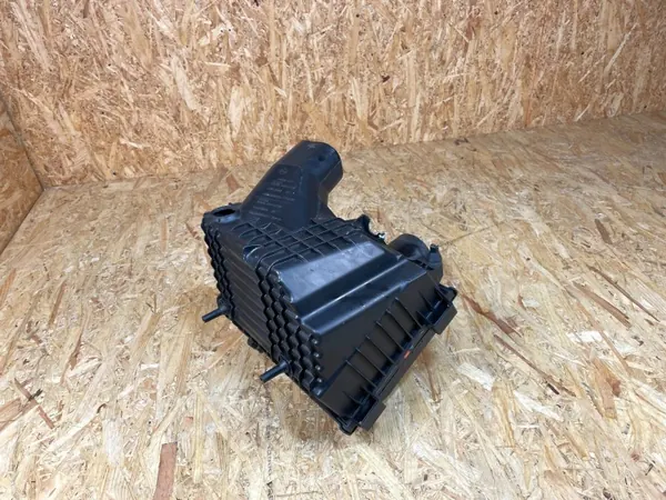 Luftfiltergehäuse OEM 165009078R Renault Trafic III image 7
